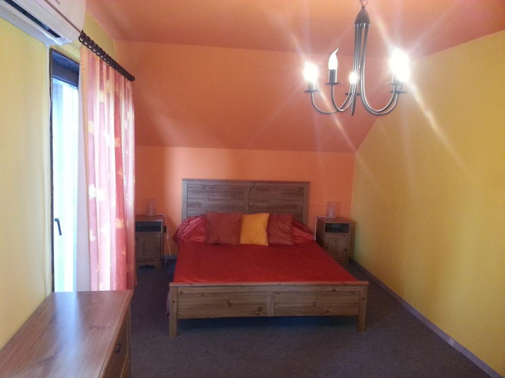 شقة بالاتوليلّي  في Nador Apartman الغرفة الصورة