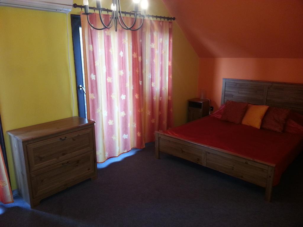 شقة بالاتوليلّي  في Nador Apartman الغرفة الصورة