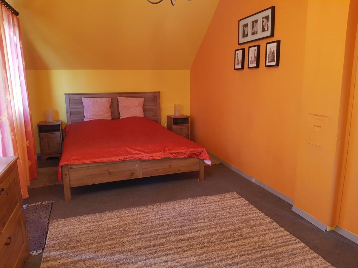 شقة بالاتوليلّي  في Nador Apartman المظهر الخارجي الصورة